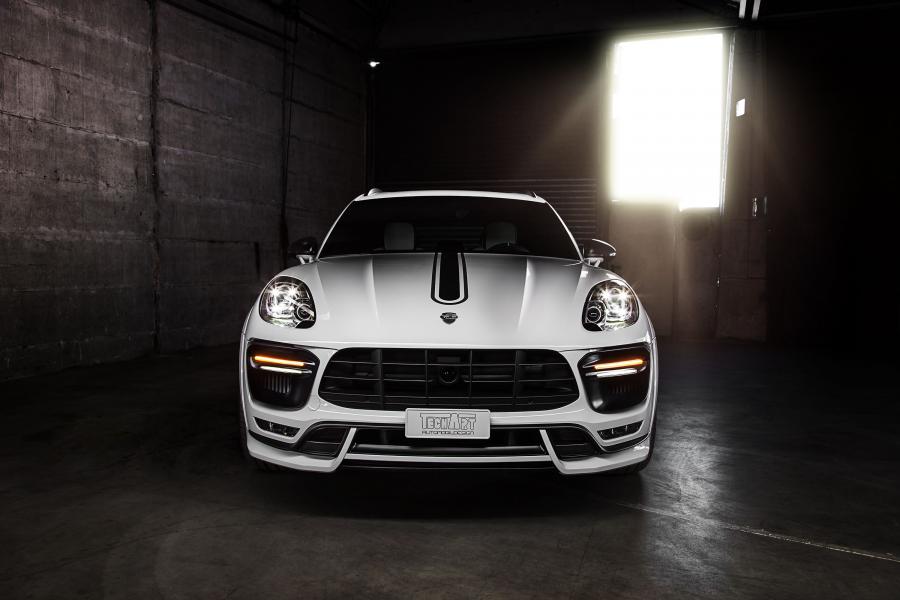  Porsche Macan by TechArt 2015 года  (фото 16 из 17)
